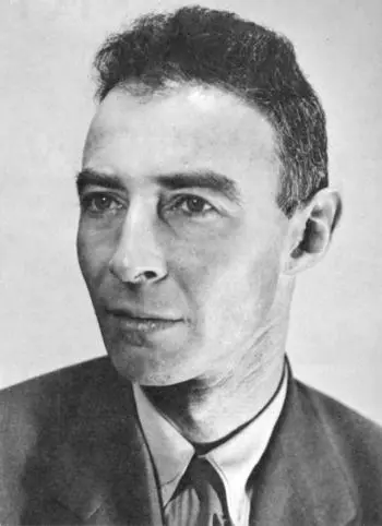 J. Robert Oppenheimer : physicien et père de la bombe atomique